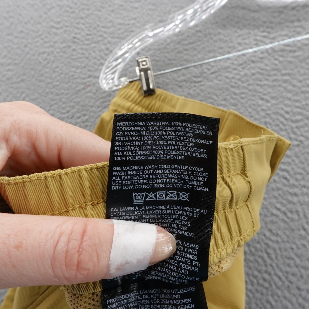 The North Face Performance Shorts 30 Yellow Activewear Men Stretch Summer New - Picture 13 of 15